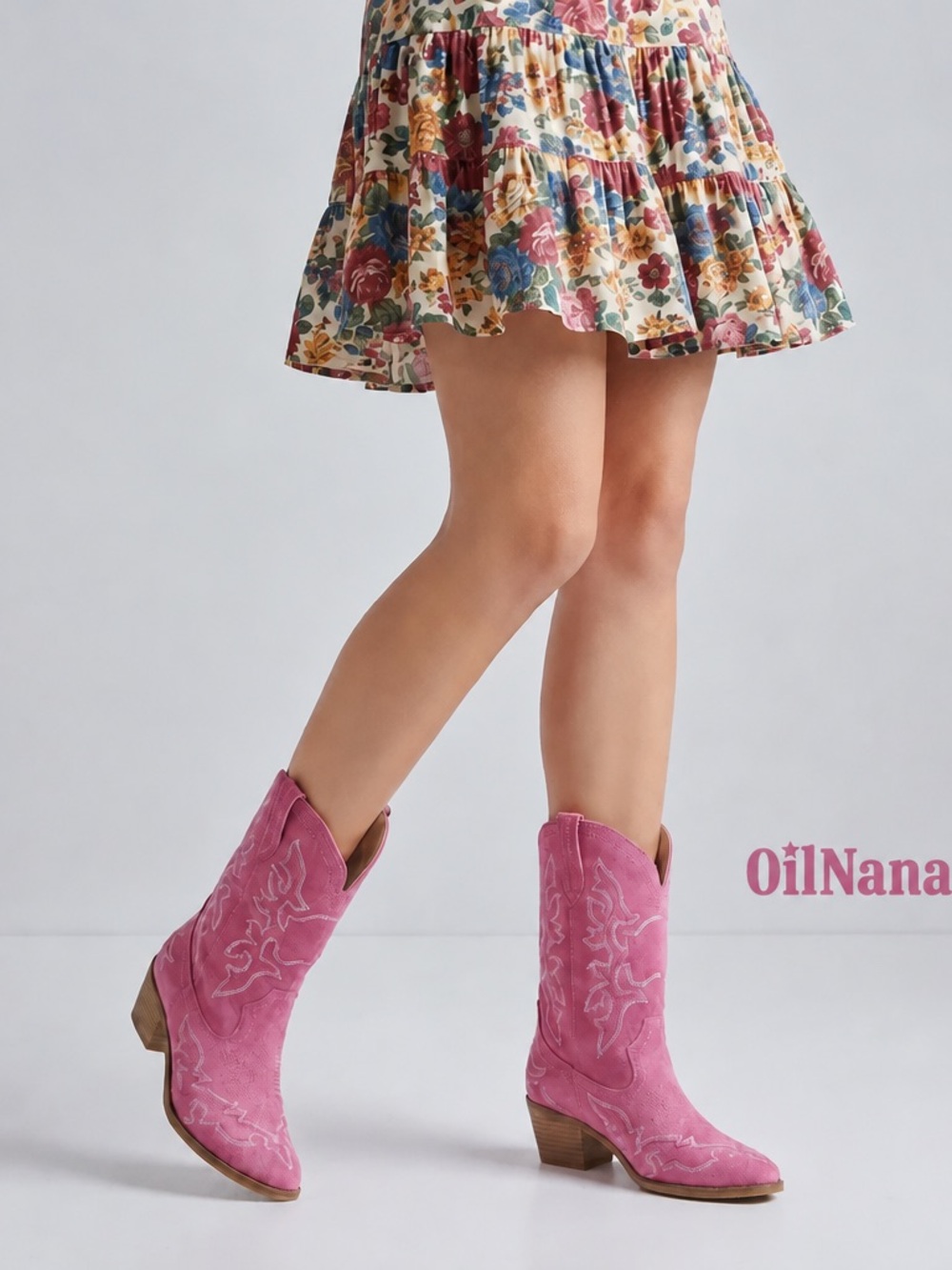 ILV Cowboy Boots Women 5 Pink Faux Suede Western Embroidered Pointed Toe